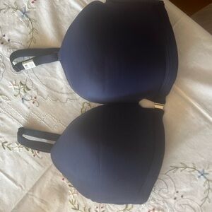 Pink by Victoria’s Secret, Women's Navy Bra. Front closure 38 D